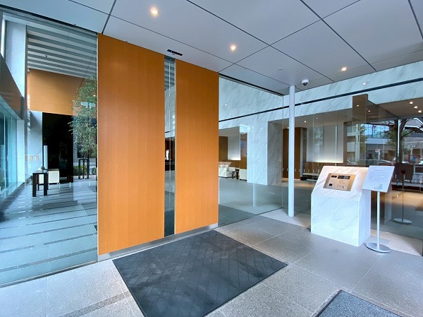 アトラスタワー西新宿 エントランス