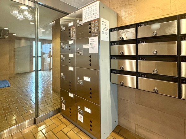 プラザ麻布　宅配ボックス
