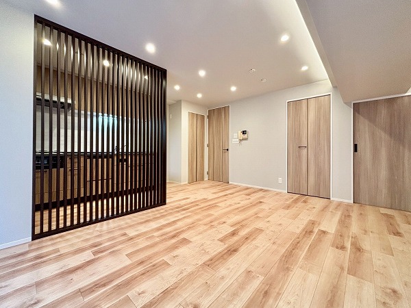 赤坂アーバンライフ_お洒落なリビングダイニングキッチンの写真