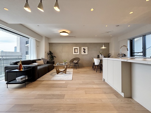 南青山パークマンション_リビングダイニングキッチンの写真