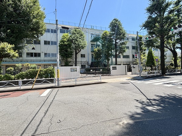 目黒区立東山中学校