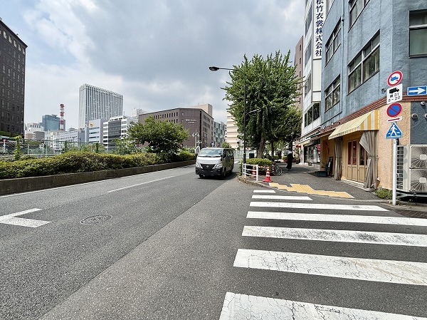 新富町駅周辺