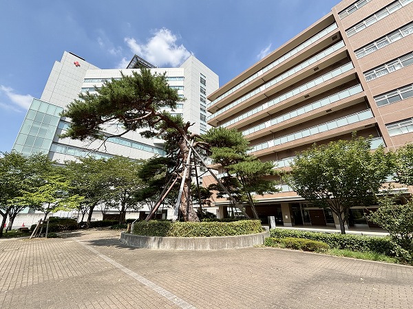 日本赤十字社医療センター