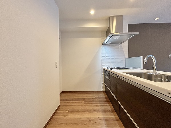 ヴィラフォンターナ千代田富士見_お洒落なキッチンの写真