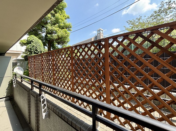 ヴィラフォンターナ千代田富士見_南向きのバルコニーの写真