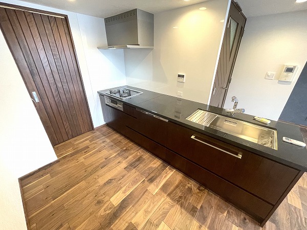 ウィンコート神楽坂_広いキッチンの写真