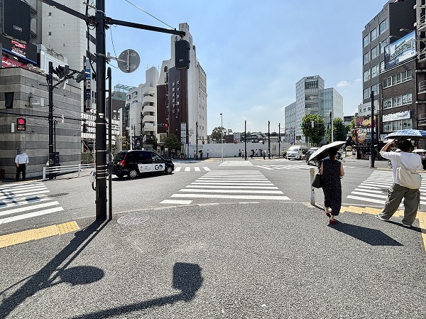 代々木駅前の様子