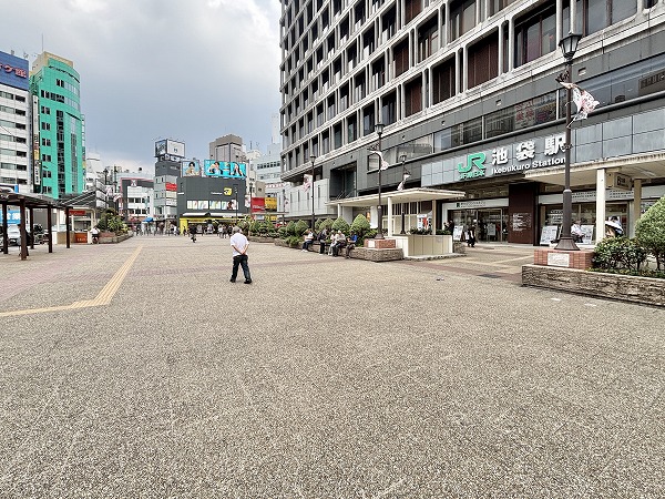 駅前広場