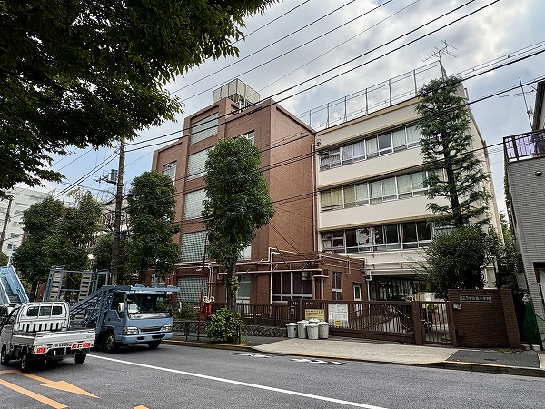 中目黒小学校