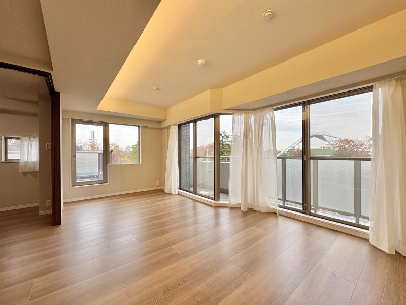 クレッセント駒沢公園パークサイド