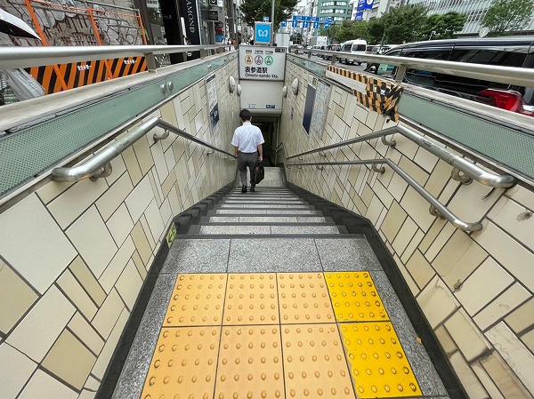 表参道駅