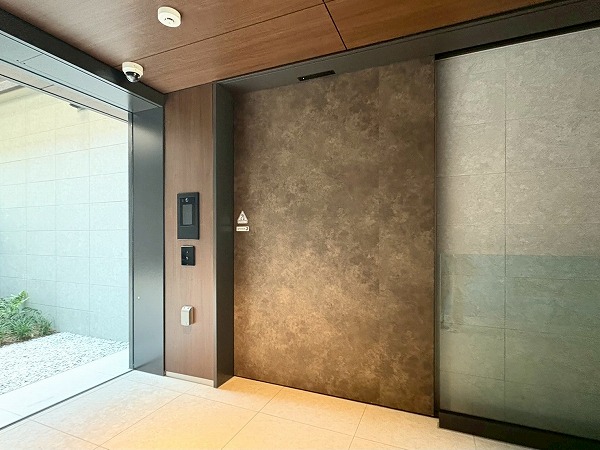 アトラスシティ千歳烏山グランスイート ダブルオートロック