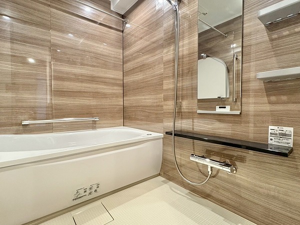 アトラスシティ千歳烏山グランスイート_バスルームの写真