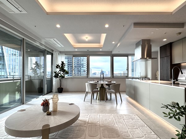 グランスイート虎ノ門_明るいメインルームの写真