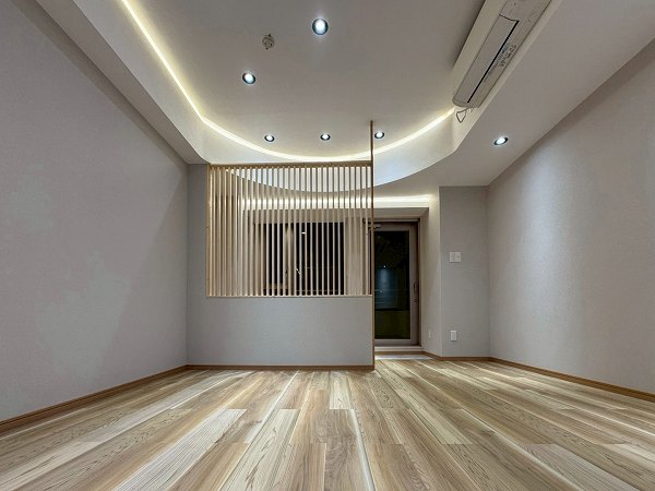 セントラルレジデンス九段下シティタワー_広々としたリビングダイニングキッチンの写真2