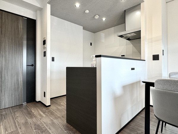 エンゼル大森グランディア_対面キッチンの写真