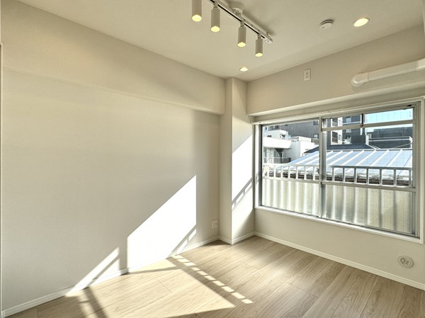 エンゼルハイム多摩川_東向きの洋室の写真