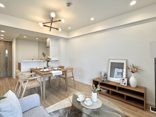 クレストフォルム田町ベイフロントスクエア_高断熱リノベーション済みのお部屋の写真