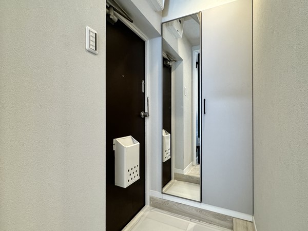 ライオンズマンション赤坂第2_玄関の写真