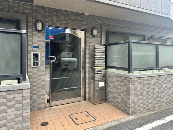 エクセレントハイツ蒲田　エントランス