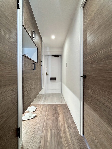 藤和シティホームズ神楽坂_リノベーション済みの玄関の写真