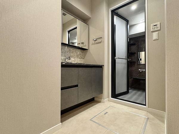 ランジェ青山_洗面化粧台の写真