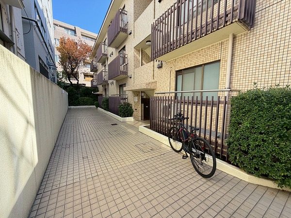 神宮前プリンスハイツ エントランス