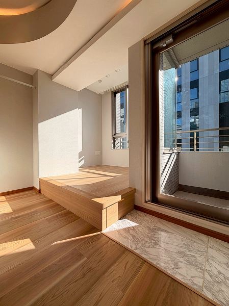 セントラルレジデンス九段下シティタワー_日当たり良好な洋室の写真3