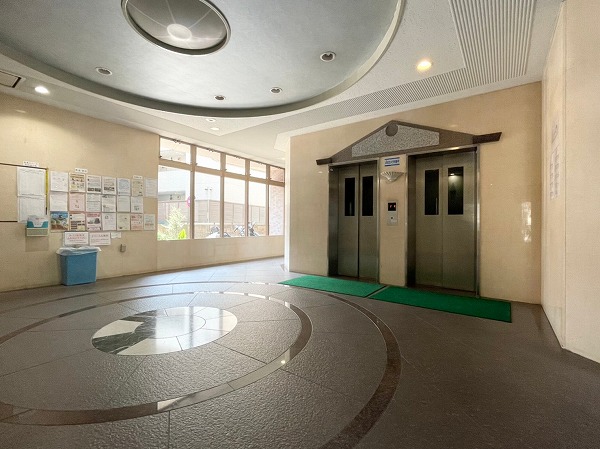 オーベル池袋立教通り エレベーターホール