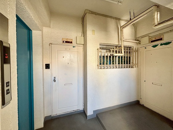 サンフラットマンション　外廊下