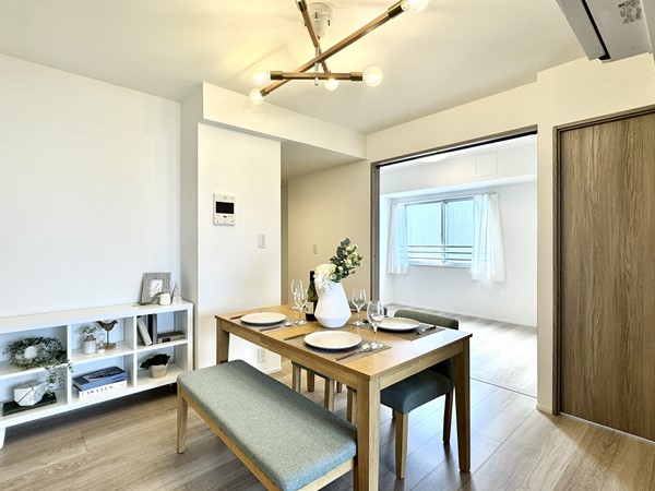 アミスタ北糀谷_リノベーション済みのメインルームの写真