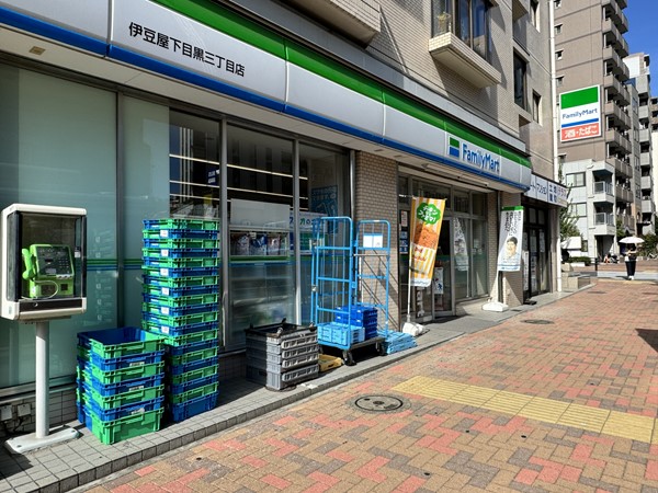 ファミリーマート