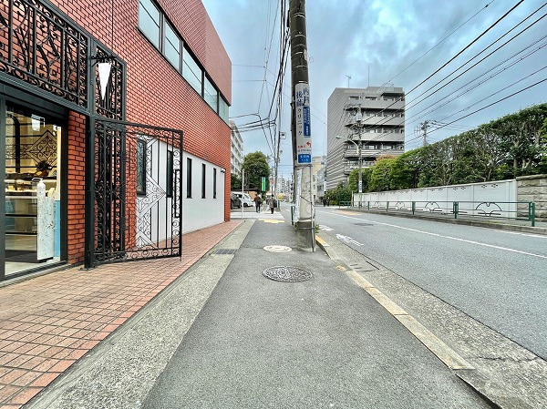 京王瀬田ハイツへ向かう道