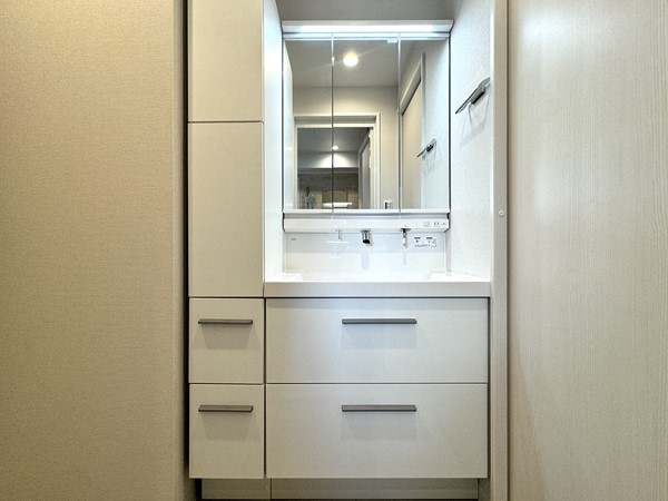 エンゼルハイム多摩川_洗面化粧台の写真
