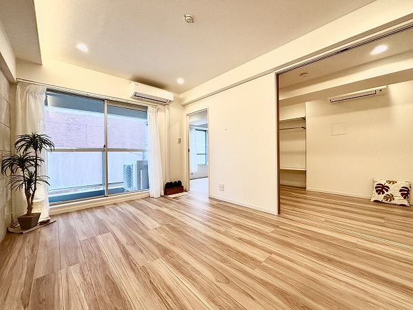 渋谷スカイレジテル_リビングの写真3