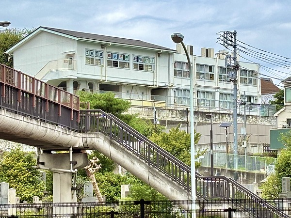文京区立青柳小学校