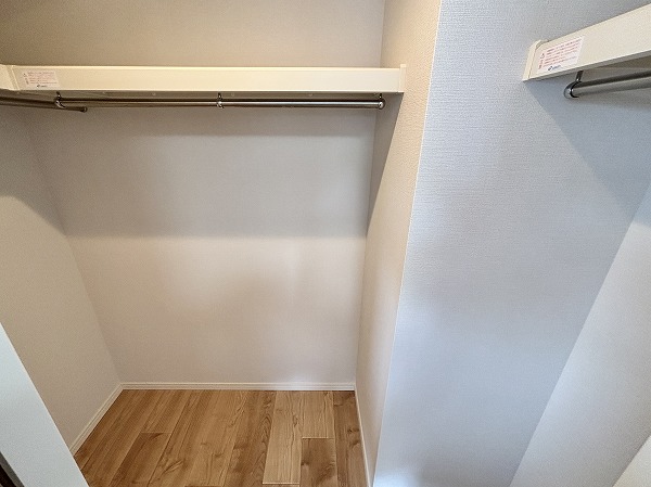 オーベル池袋立教通り_大きなウォークインクローゼットの写真