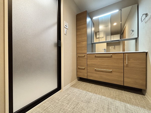 オーベル池袋立教通り_清潔感のあるパウダールームの写真