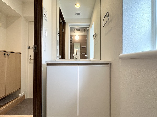 日神パレス桜上水_清潔感のあるパウダールームの写真