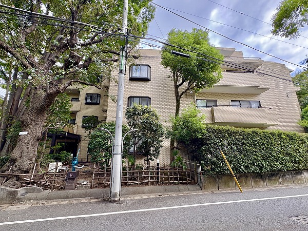 エスパシオ弦巻　外観