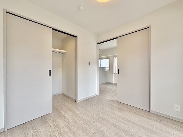 京王瀬田マンション_洋室の写真1