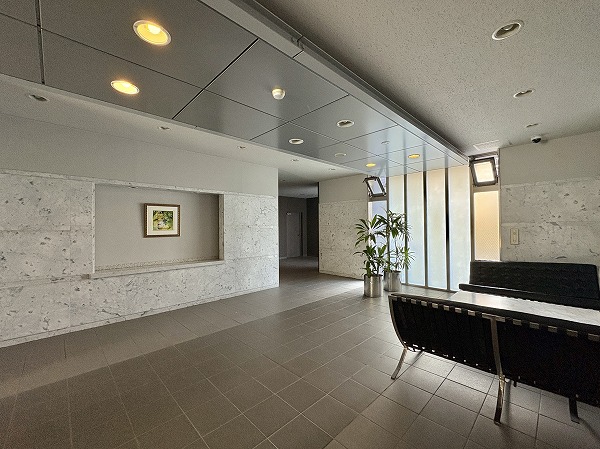 イトーピア白金高輪壱番館　エントランスホール