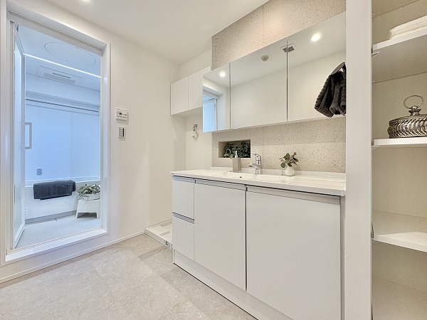 シンシア三軒茶屋レジデンスカフェ_広々としたパウダールームの写真