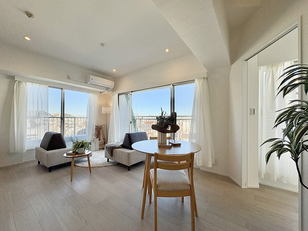 シンシア三軒茶屋レジデンスカフェ_最上階の角部屋の写真