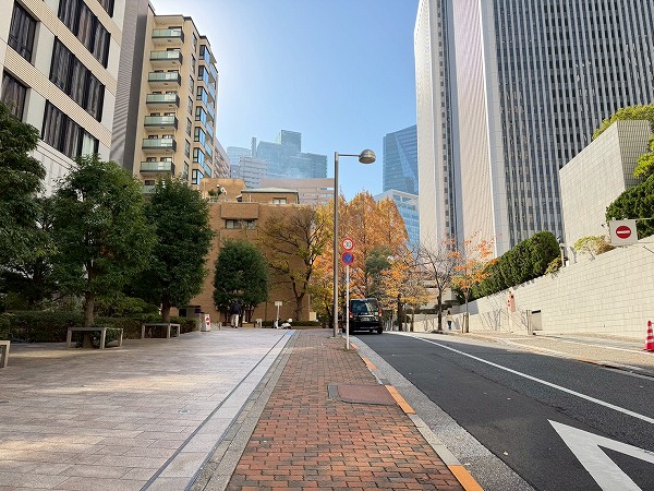 マンション近く