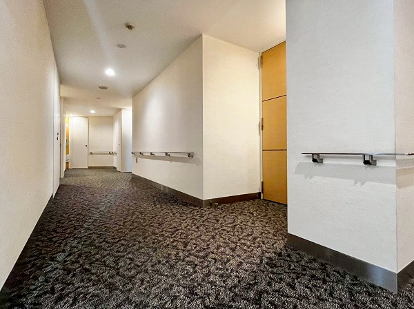 パークハウス広尾_内廊下の写真