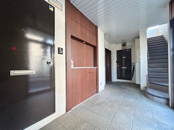 京王瀬田マンション エントランス