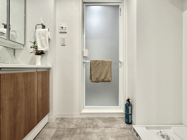 クレストフォルム田町ベイフロントスクエア_洗面室の写真