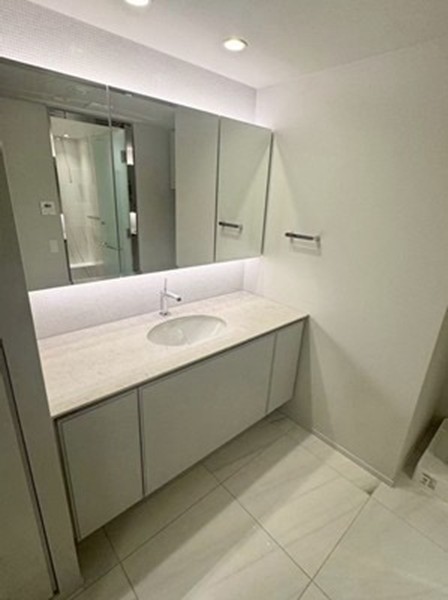 三田ガーデンヒルズイーストヒル_洗面室の写真