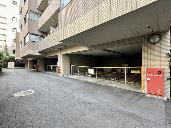ジェイパーク目黒Ⅳ　駐車場
